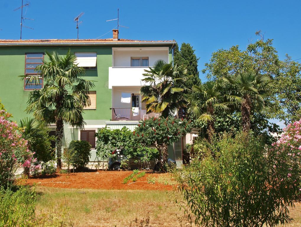 Apartments Fuma 161 Rovinj Exterior photo
